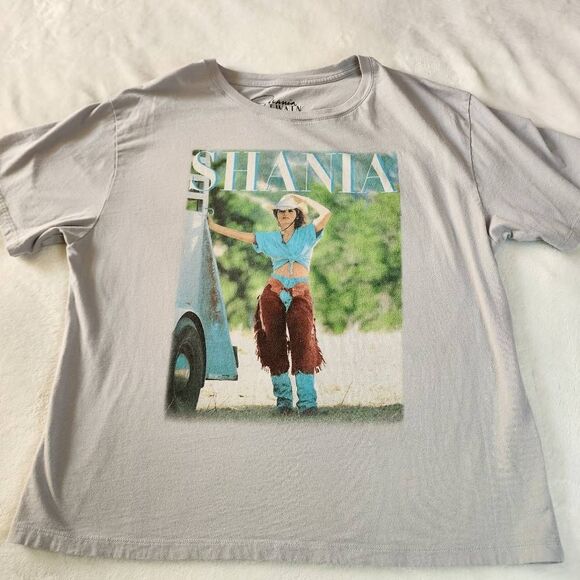 Shania Twain Gray Tshirt with Graphics Size Medium - Picture 2 of 6